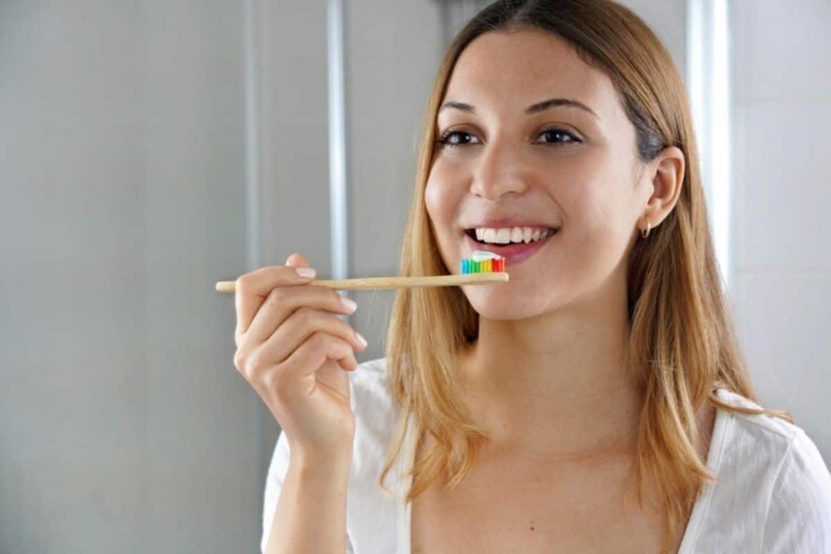 Safe Home Remedies for Teeth Whitening