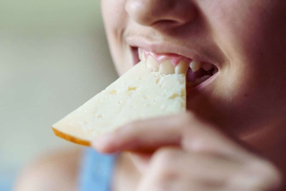 Avoid Dairy After Tooth Removal - What Our Dentist Say